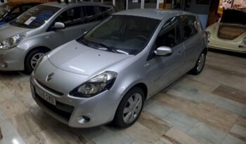 RENAULT CLIO NAVEGADOR 1