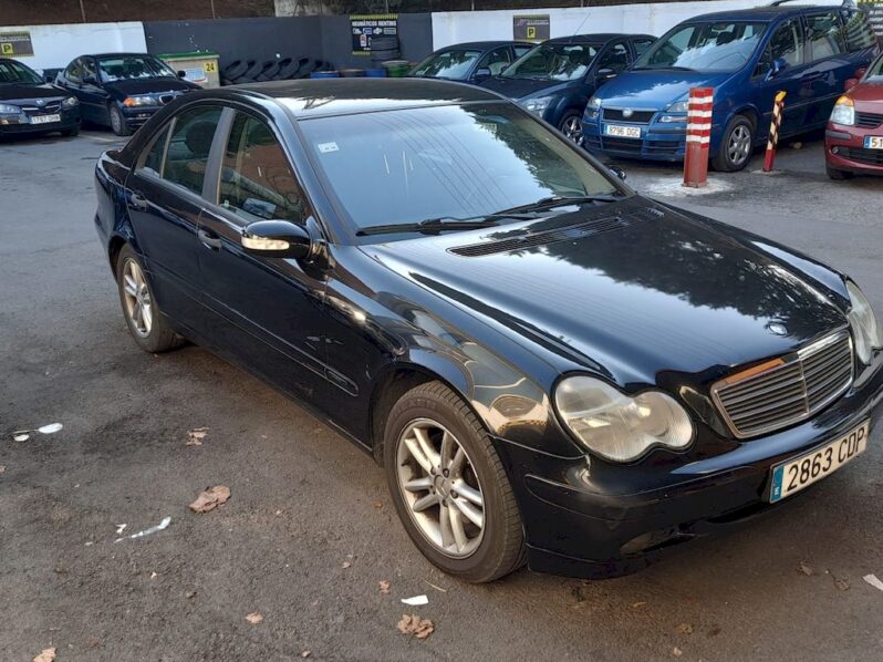 MERCEDES C220CDI CLASSIC full