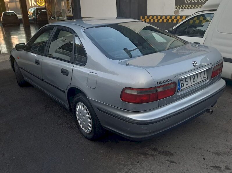 HONDA ACCORD 1.8i full
