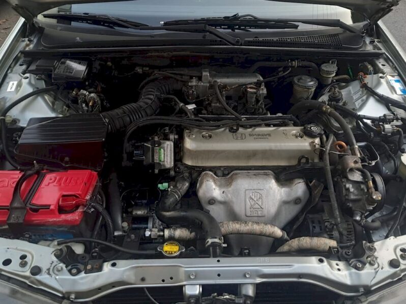 HONDA ACCORD 1.8i full