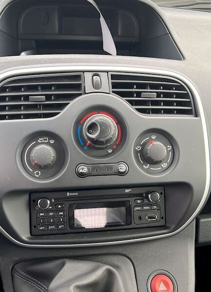 RENAULT KANGOO 1.5 DCI 90CV TURISMO full