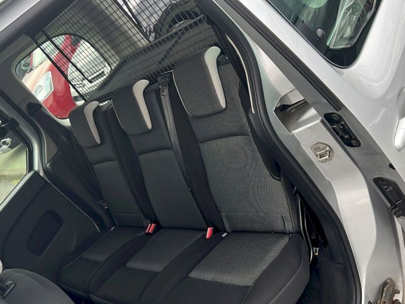RENAULT KANGOO 1.5 DCI 90CV TURISMO full