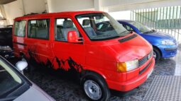 VOLKSWAGEN TRANSPORTER CARAVELLE 2.4D lleno
