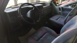 VOLKSWAGEN TRANSPORTER CARAVELLE 2.4D lleno