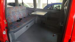 VOLKSWAGEN TRANSPORTER CARAVELLE 2.4D lleno
