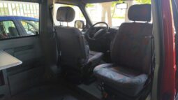 VOLKSWAGEN TRANSPORTER CARAVELLE 2.4D lleno